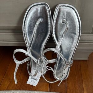 NWT J. Crew Factory Metallic Silver Women's Ankle Strap Thong Sandals Size 7